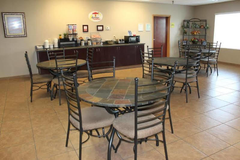 Super 8 By Wyndham Rainsville Exterior photo